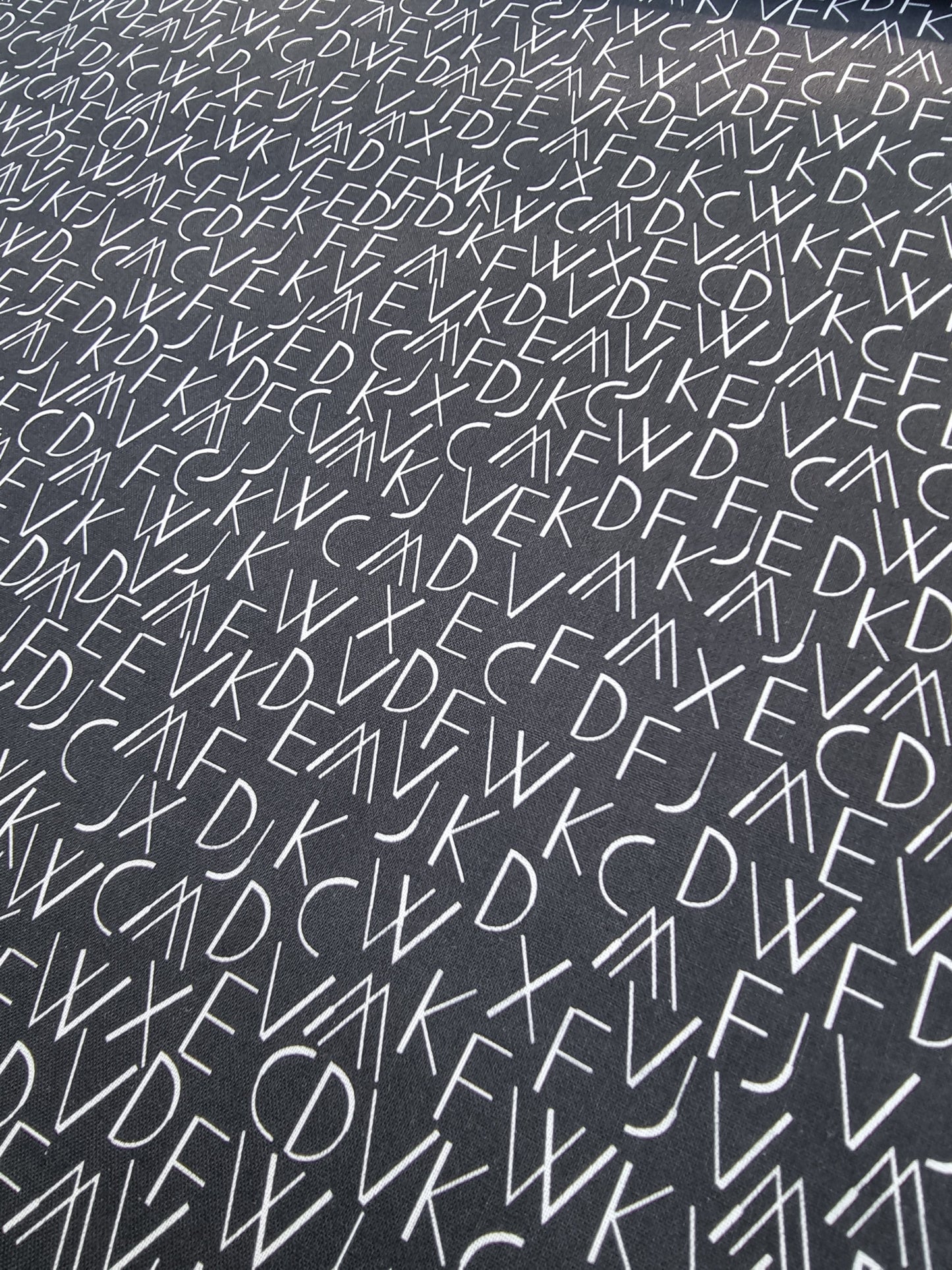 Wild Text - Black